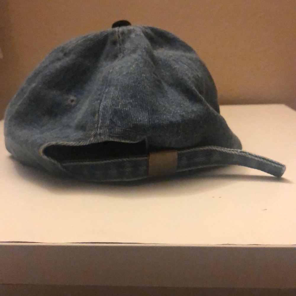 Denim hat - Picture 3 of 3